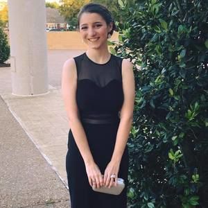 Meet your Posher, Daniela